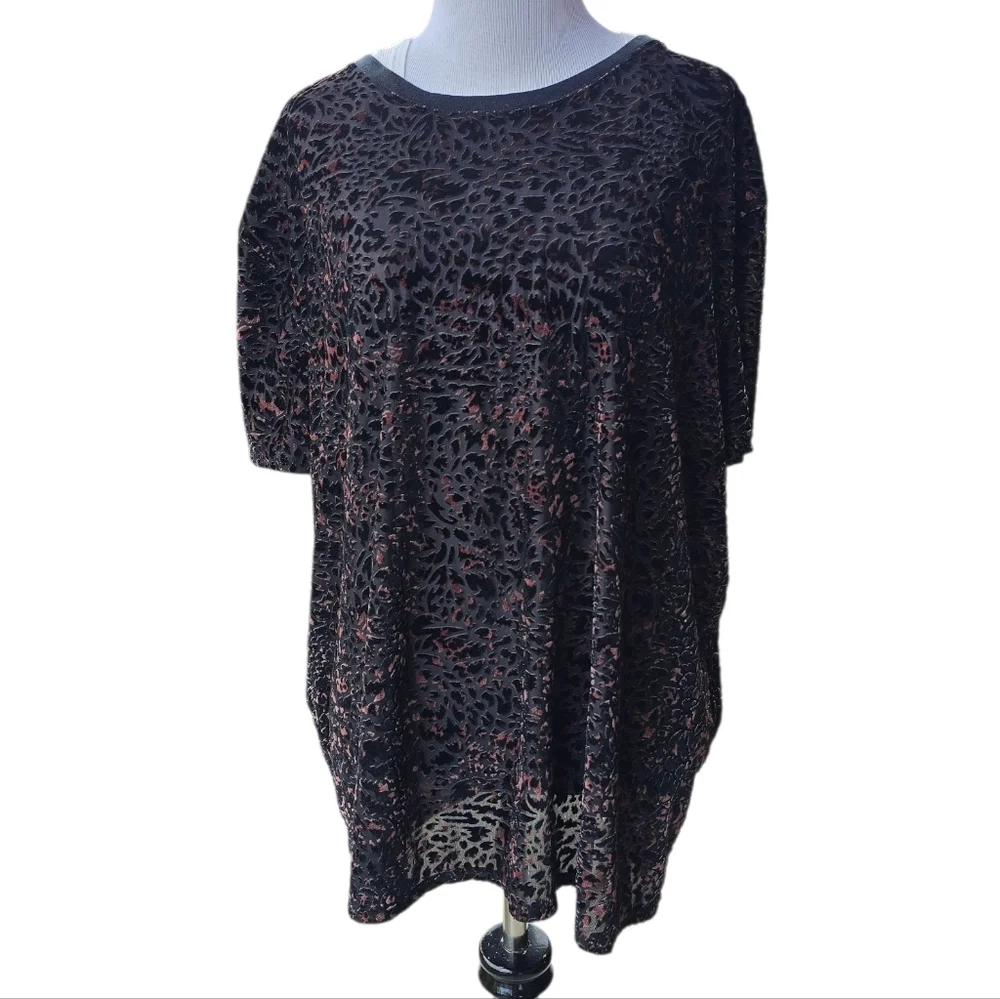 WE THE FREE Teddy Tee Semi Sheer Cheetah Brown Black Crushed Velvet Sz Medium